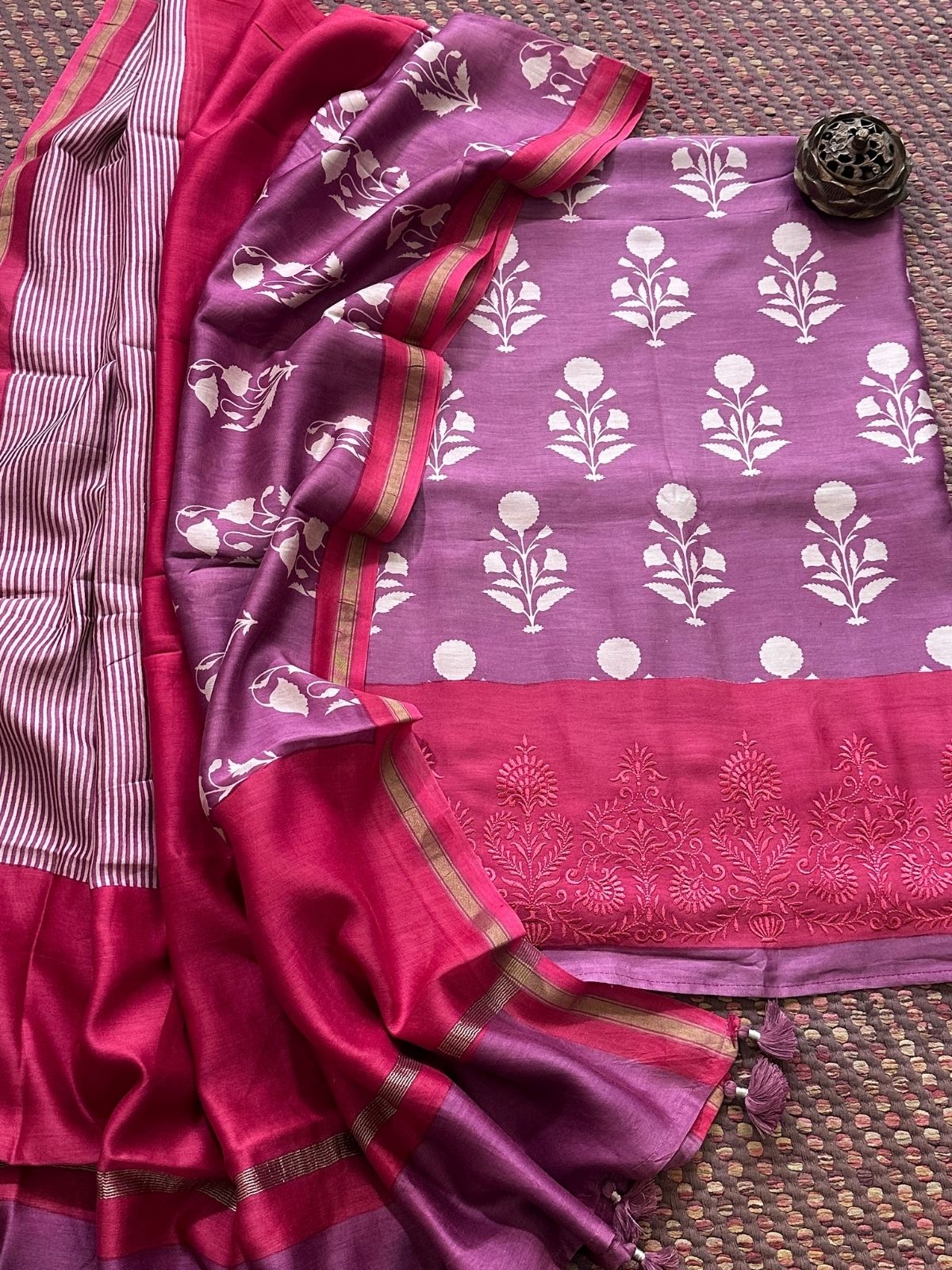 Premium Maheshwari Silk Unstitched Set